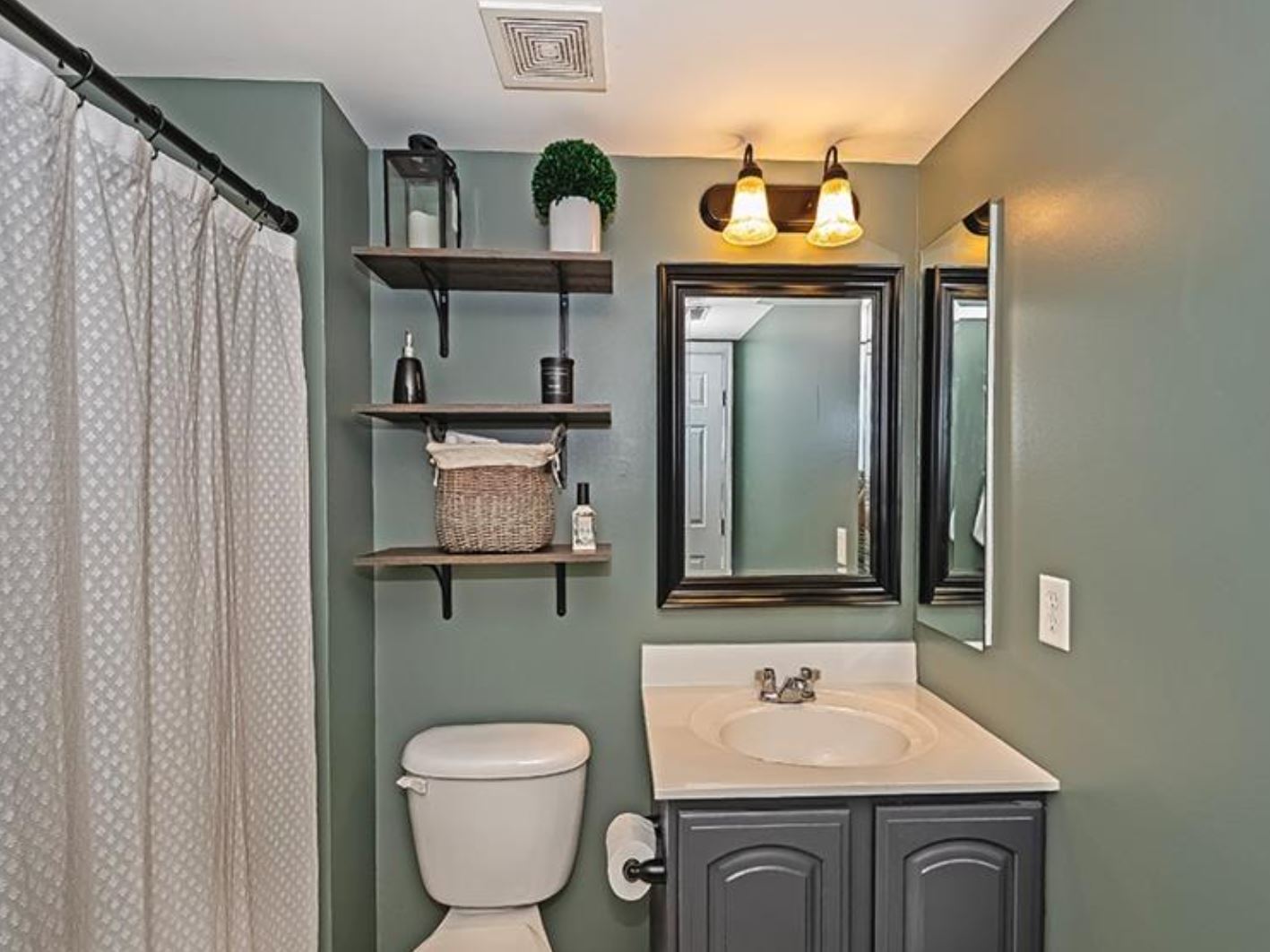 Building Photo - 307 Wealdstone Rd