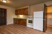 Building Photo - EN0064 James St Duplex- 2 Units