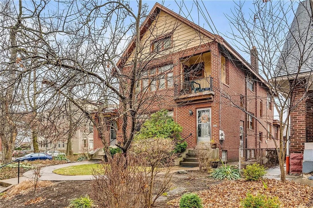 Building Photo - 1046 E End Ave