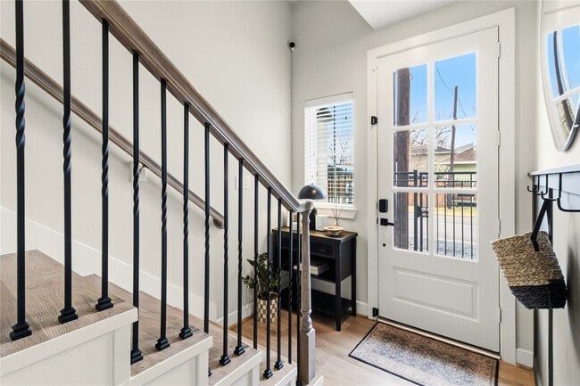 Building Photo - 4905 Avenue J