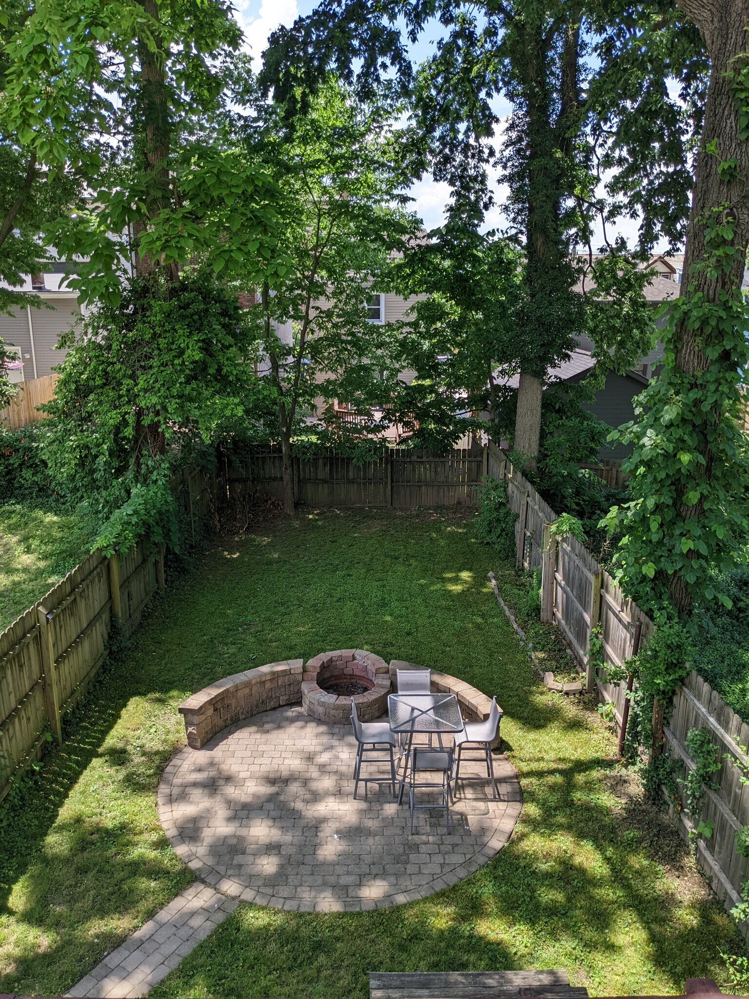 Building Photo - 2939 Cleinview Ave