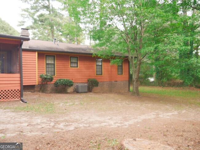 Building Photo - 6451 Edenfield Dr