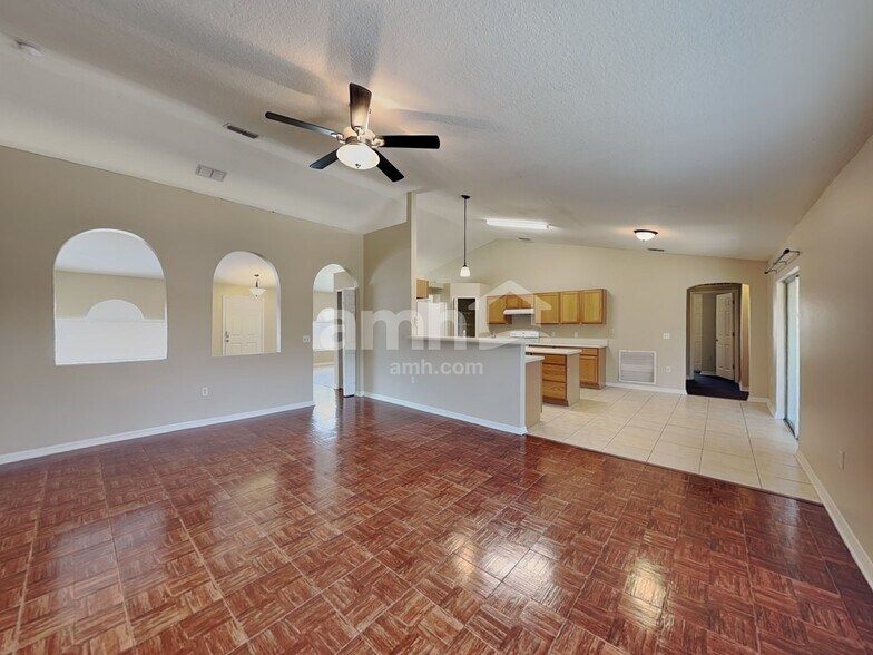 Building Photo - 5498 Cougar Park Ct