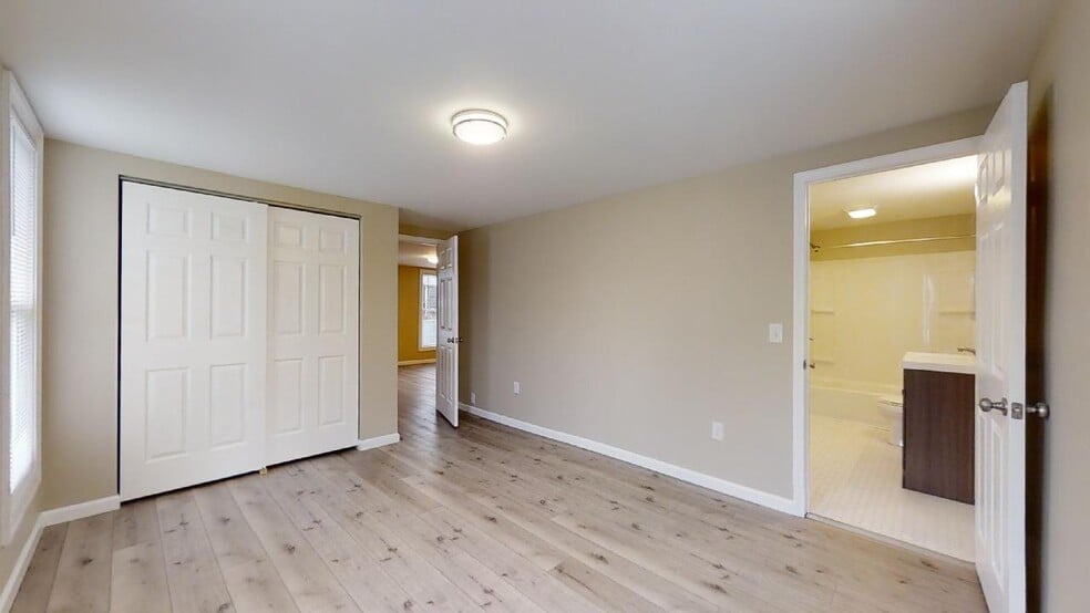 Bedroom - 173 S Main St