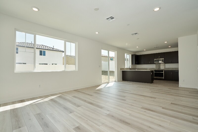 Building Photo - 389 Havasu Wy