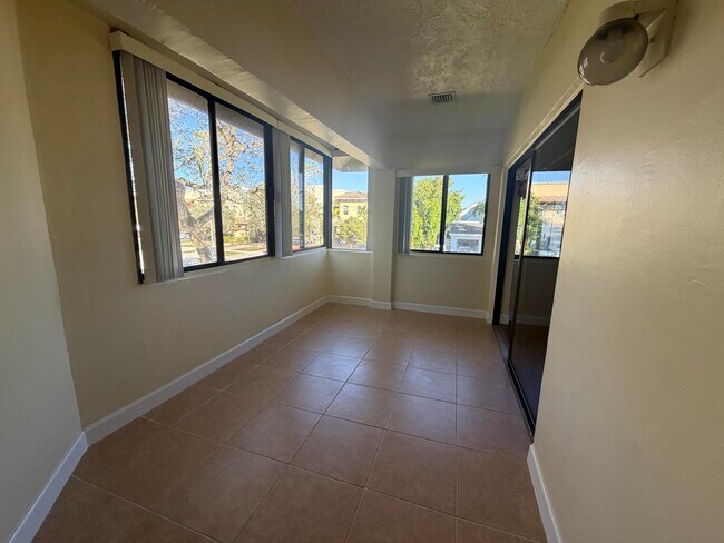 Building Photo - 12661 Westhampton Cir