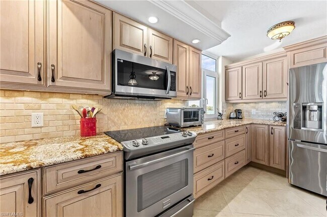 Building Photo - 9415 Gulf Shore Dr