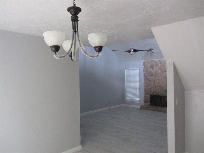 Building Photo - 5738 Easthampton Dr