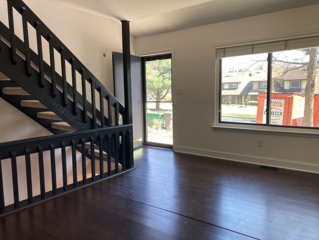 Building Photo - 4988 Mermaid Blvd