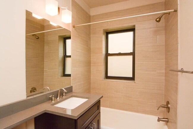 Building Photo - 2320.5 N Rockwell St