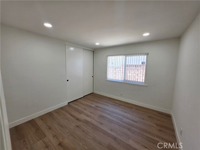 Building Photo - 8831 Sailport Dr