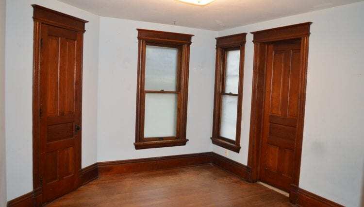 Building Photo - 16 N Broom St
