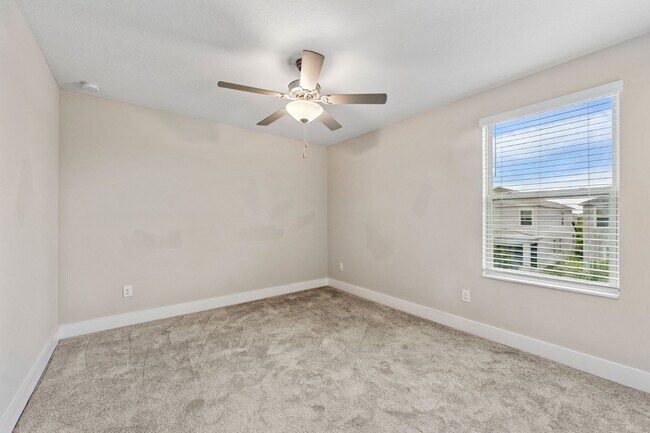 Building Photo - Stunning 4 BR + LOFT /2.5 BA/ 2 CG home in Gorgeous Bexley!