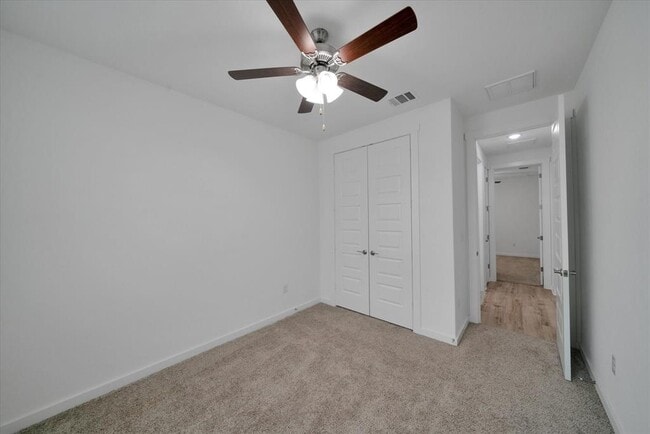Building Photo - 316 Peace Pipe Way