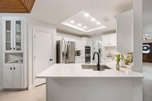 Building Photo - 3512 Cliffwood Dr