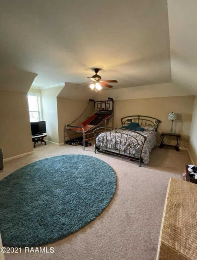 Building Photo - 416 Blackwater River Dr