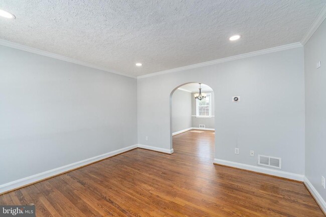 Building Photo - 8321 Byington Rd