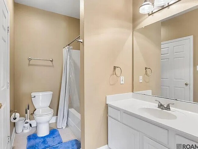 Building Photo - 5157 Etta St