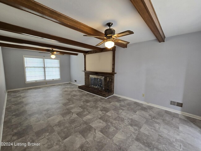 Building Photo - 4515 Lambert Rd