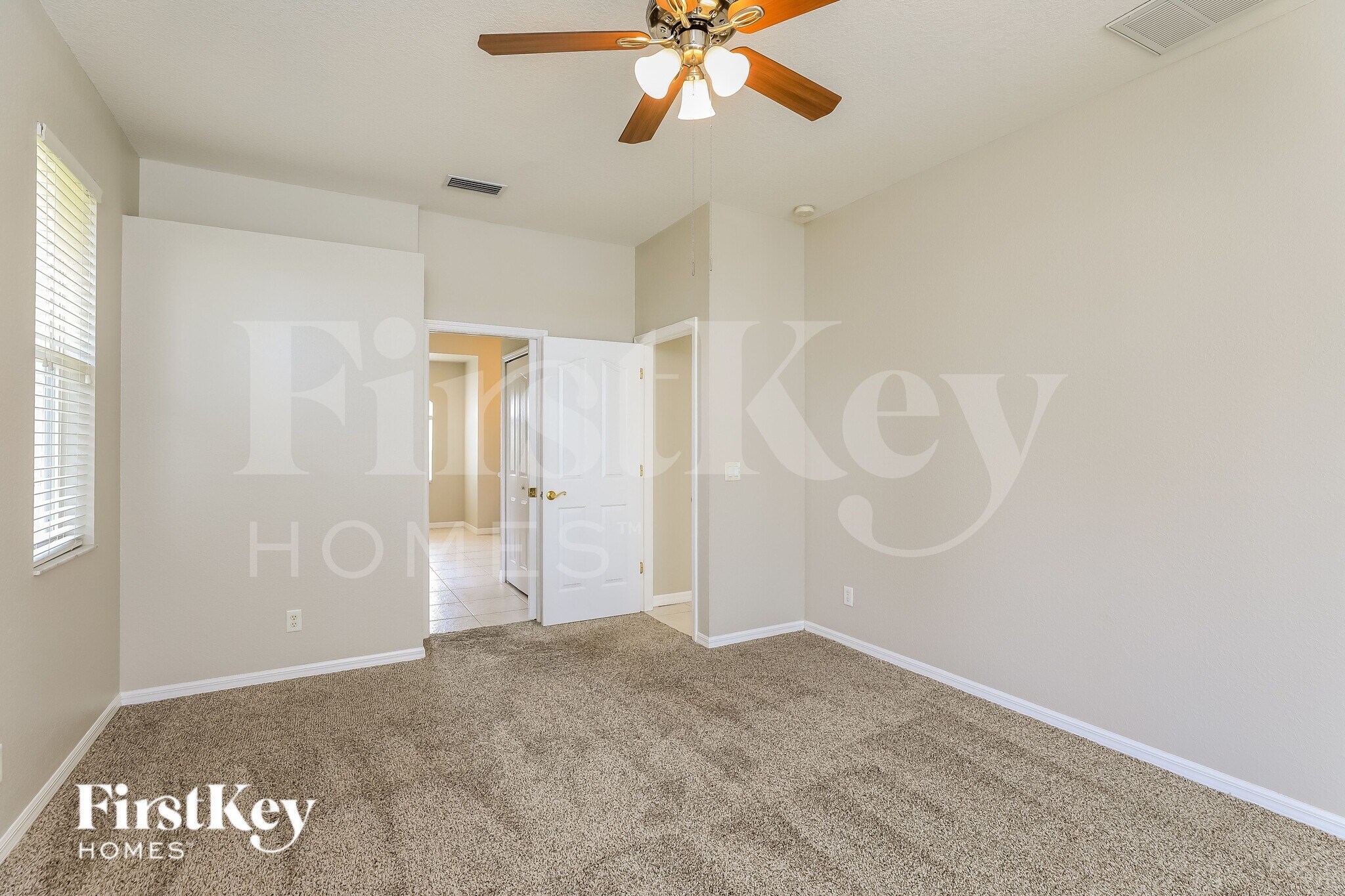 Building Photo - 2322 Renfro Ave