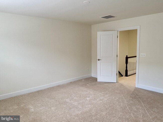 Building Photo - 8505 Craggan Ln
