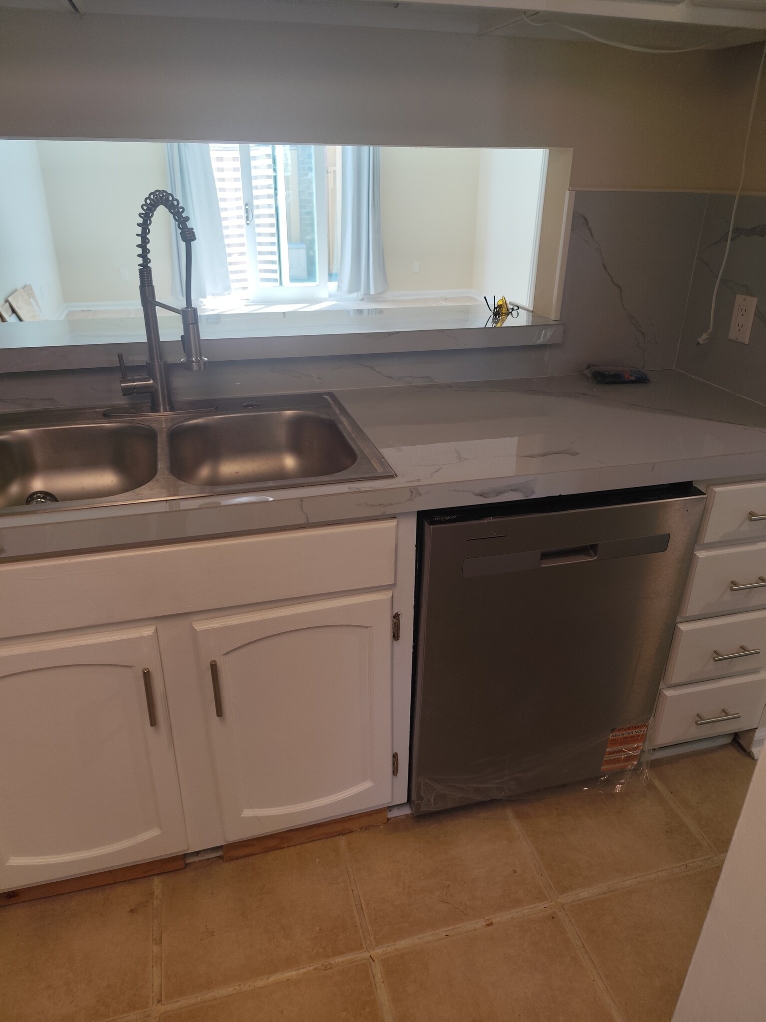 Building Photo - 306 76th Ave N