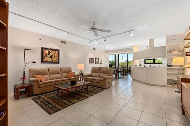Building Photo - 5400 Eagles Point Cir