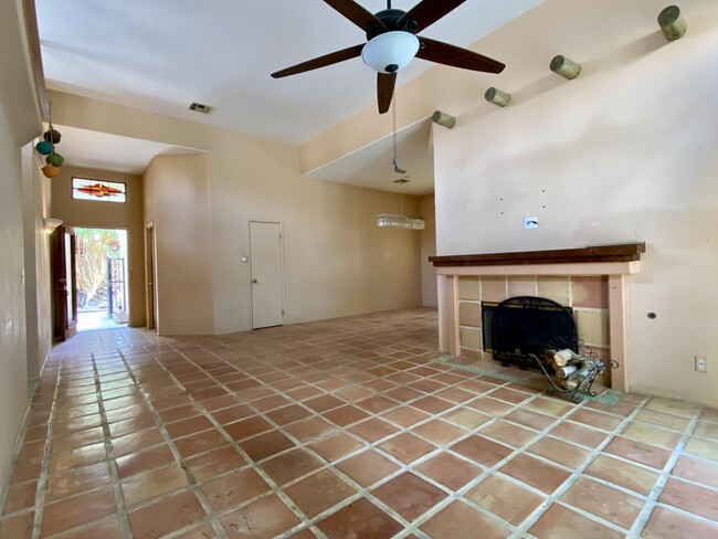Building Photo - 28851 Avenida Diosa