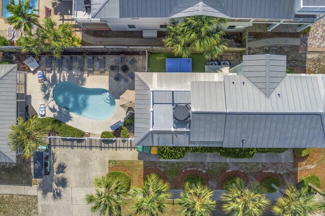 Building Photo - 2809 Scenic Hwy 98