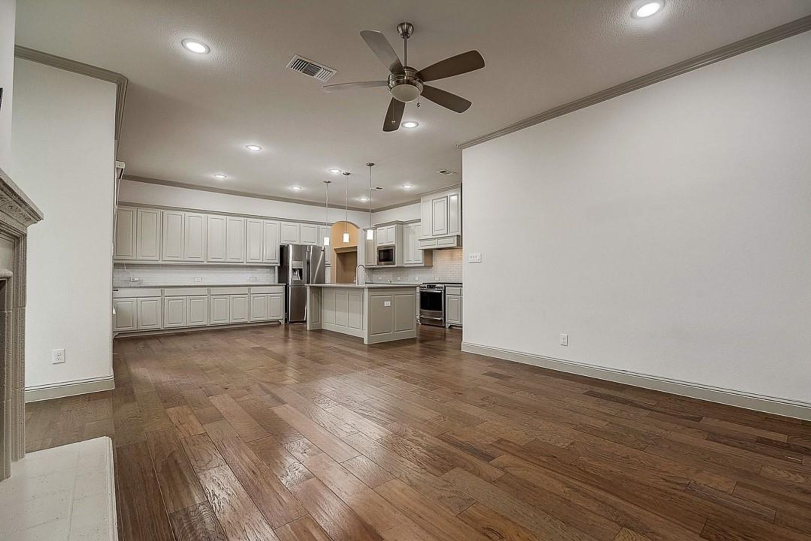 Building Photo - 4145 Sechrist Dr