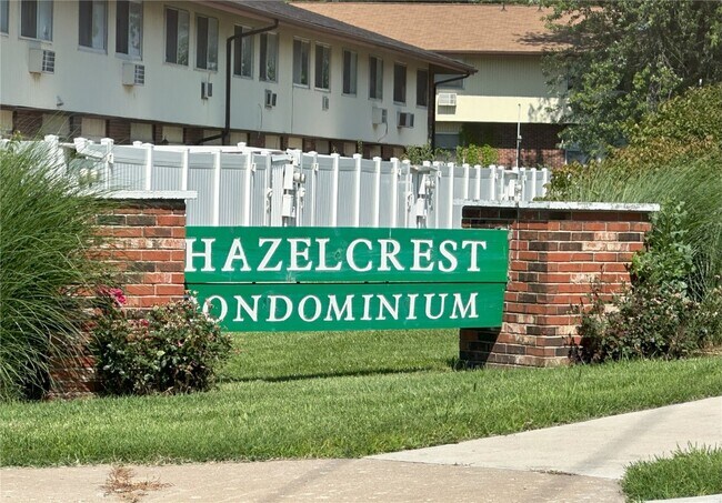 Building Photo - 7571 Hazelcrest Dr