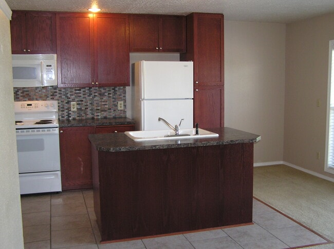 Island Kitchen - Curtis Hale Apartments