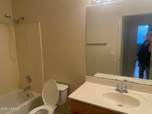 Building Photo - 2165 W Olive Way