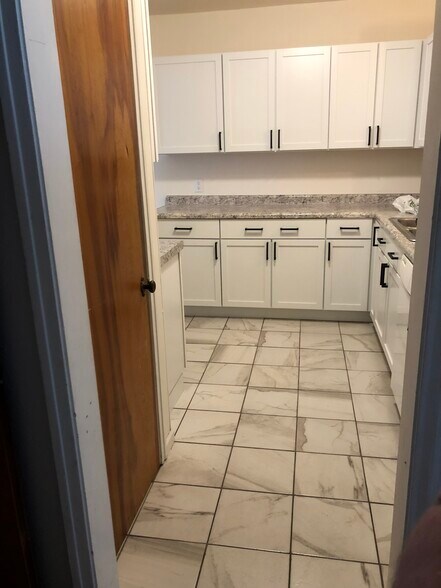 Building Photo - 4018 Baughman Rd