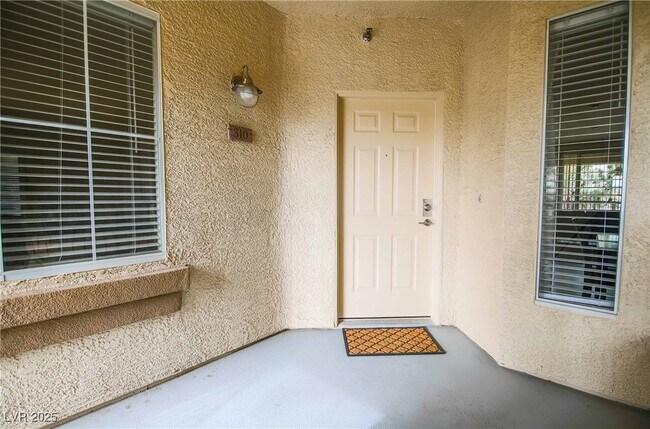 Building Photo - 7135 S Durango Dr