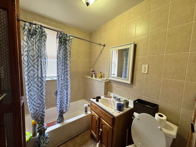 Building Photo - 157-159-159 W 48th St