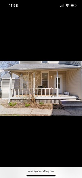 Building Photo - 2738 Emerson Ave S