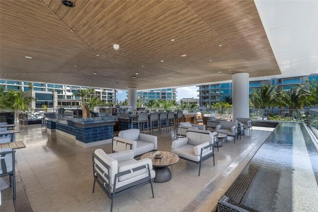 Building Photo - Unfurnished Luxury Rental at The St. Regis Longboat Key