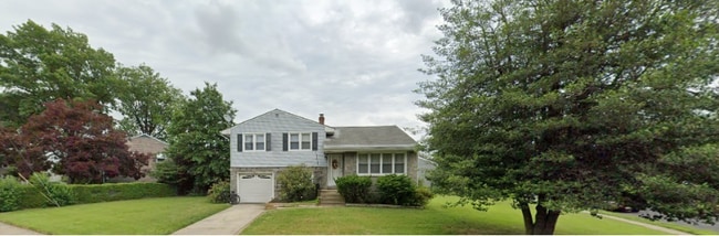 Primary Photo - 5319 Frosthoffer Ave