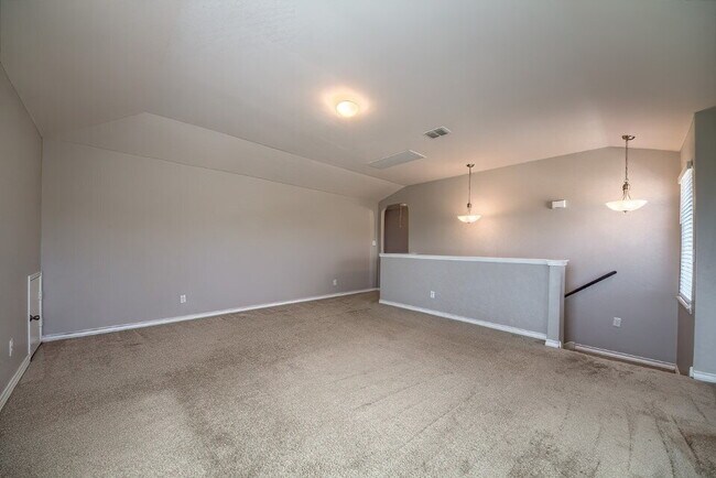 Building Photo - THIS STUNNING RENTAL HAS IT ALL!