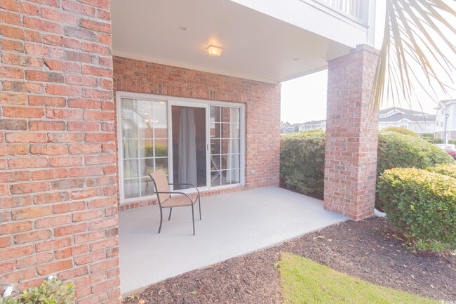 Building Photo - 4835 Carnation Cir