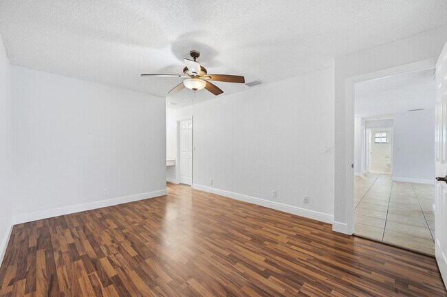 Building Photo - 2486 NW 49th Terrace
