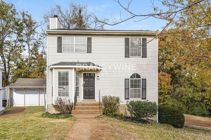 Building Photo - 924 Ilawood Dr