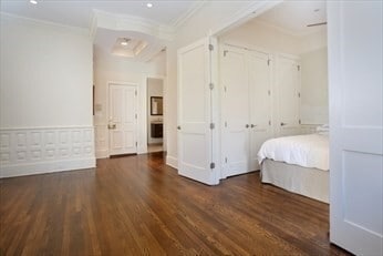 Building Photo - 371 Beacon St