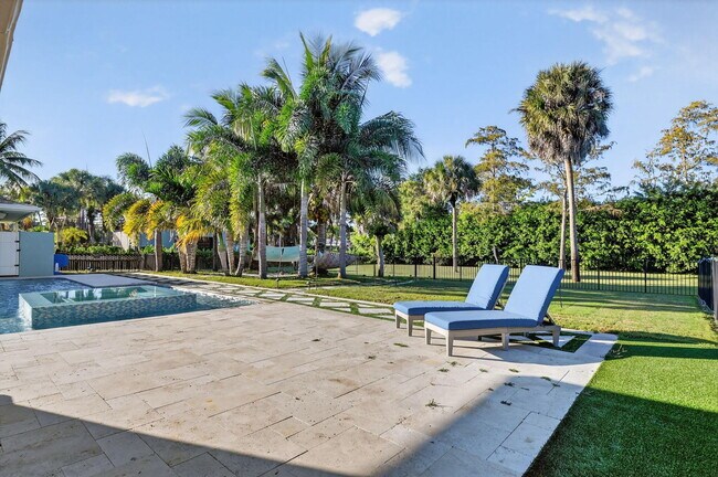 Building Photo - 13172 Doubletree Cir