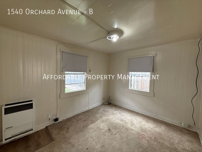 Building Photo - 1540 Orchard Ave