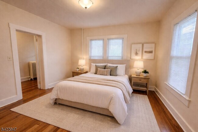 Building Photo - 17 Mountain View Pl