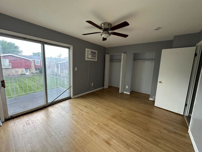 Building Photo - 27651 Mills Ave