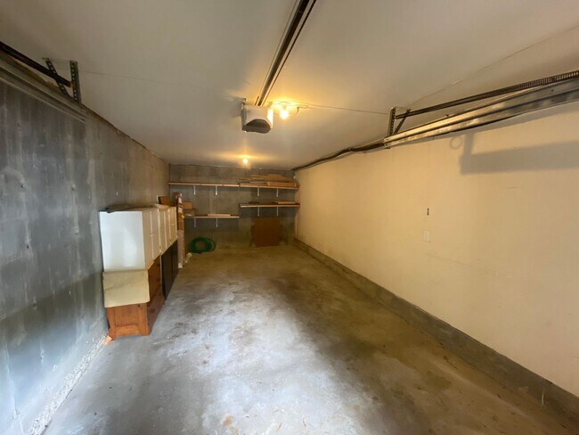 Building Photo - WOW!! BRIGHT AND SPACIOUS WATERTOWN UNIT W CENTRAL AIR, WASHER/DRYER
