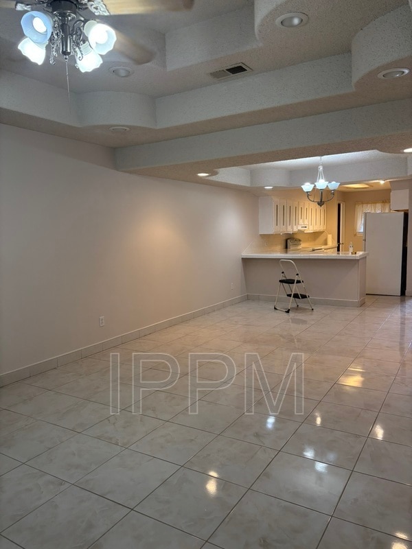 Building Photo - 1500 Palm Valley Dr W